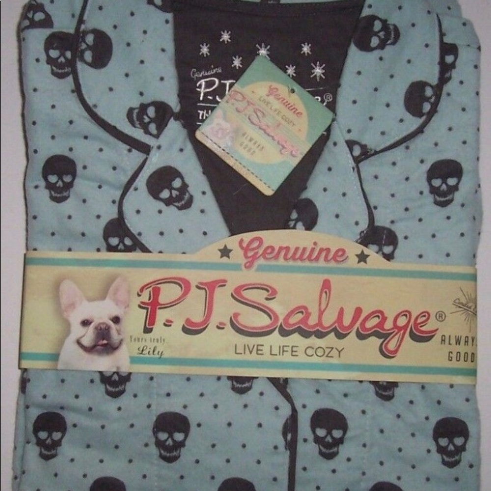 NWT PJ Salvage skull and polka dot pajama set